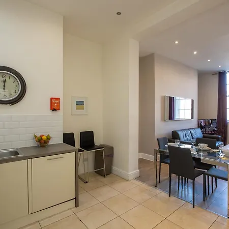 Temple Bar Essex Apartment Dublin